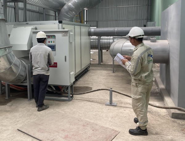 Hệ thống HVAC, điều ẩm cho<br>buồng sơn, buồng phun bi;<br>máy điều ẩm di động cho nhà xưởng